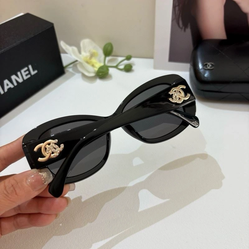 UrbanChic Chanel Sunglasses 278143