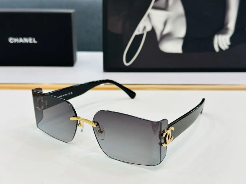 Chanel Sunglasses Vibrant 278149