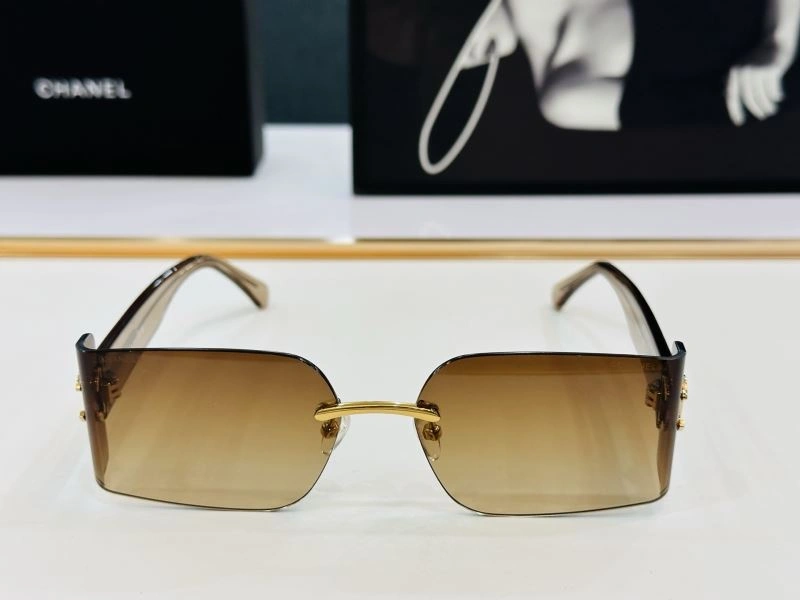 Chanel Sunglasses Vibrant 278149