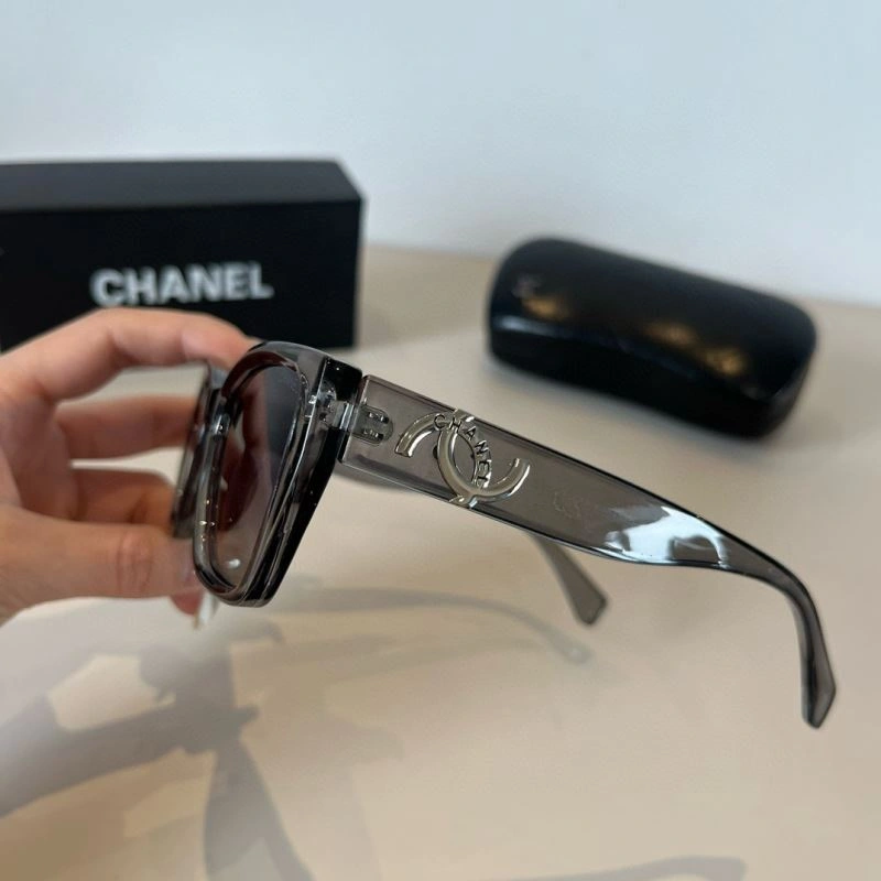 ZipUp Chanel Sunglasses 278130