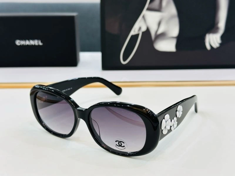 Chanel Sunglasses Modern 278126