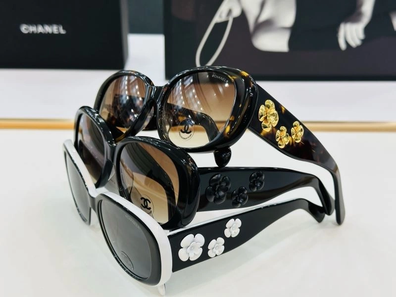 Chanel Sunglasses Modern 278126
