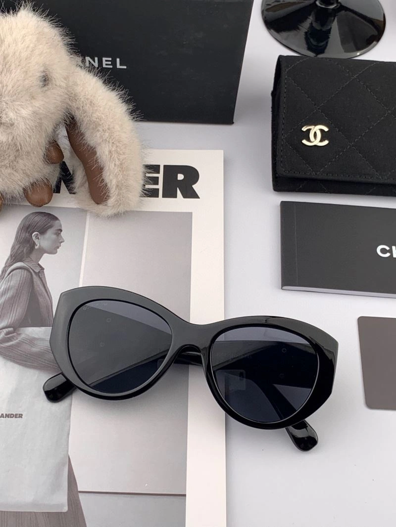 Chanel Sunglasses Trendsetting 278120