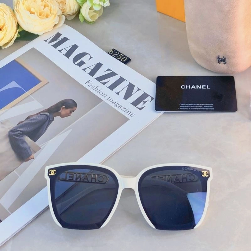Chanel Sunglasses TravelReady 278099