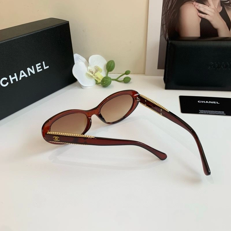 Casual Chanel Sunglasses 278102