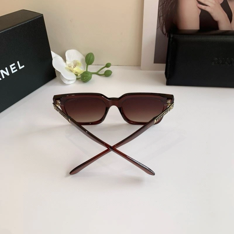 Chanel Sunglasses Comfortable 278101