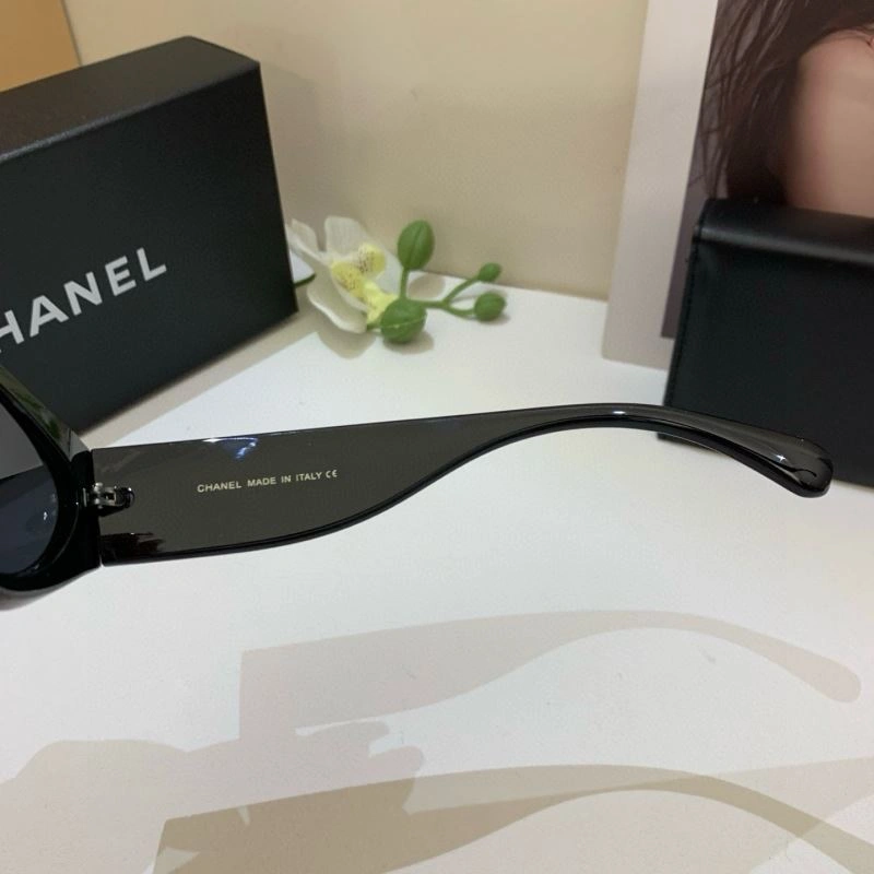 Unique Chanel Sunglasses 278095