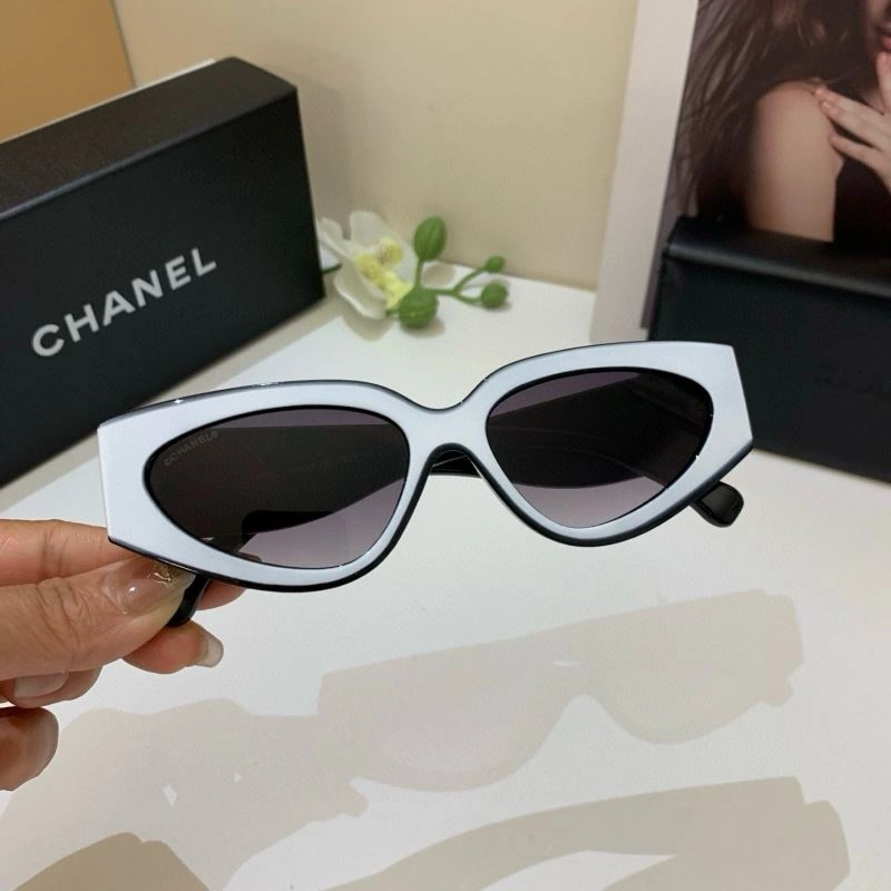 Chanel Sunglasses UrbanChic 278112