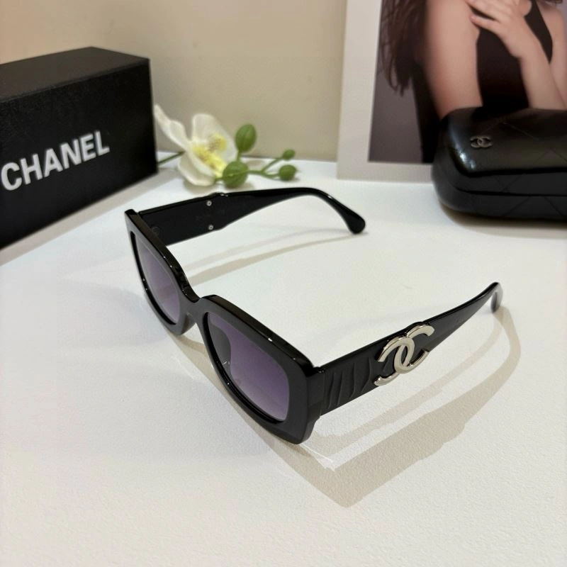 Chanel Sunglasses Contemporary 278100