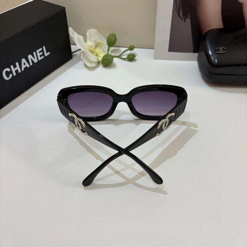 Chanel Sunglasses Contemporary 278100