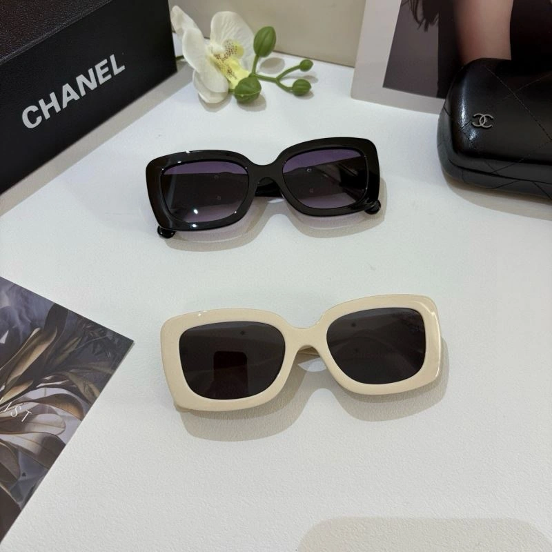 Chanel Sunglasses FreshLook 278105