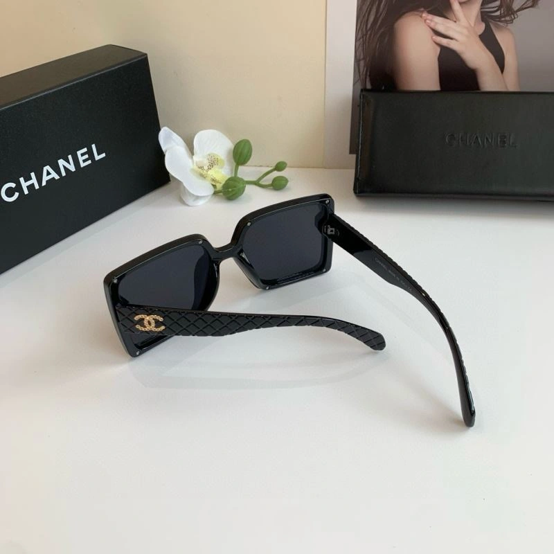 EyeCatching Chanel Sunglasses 278089
