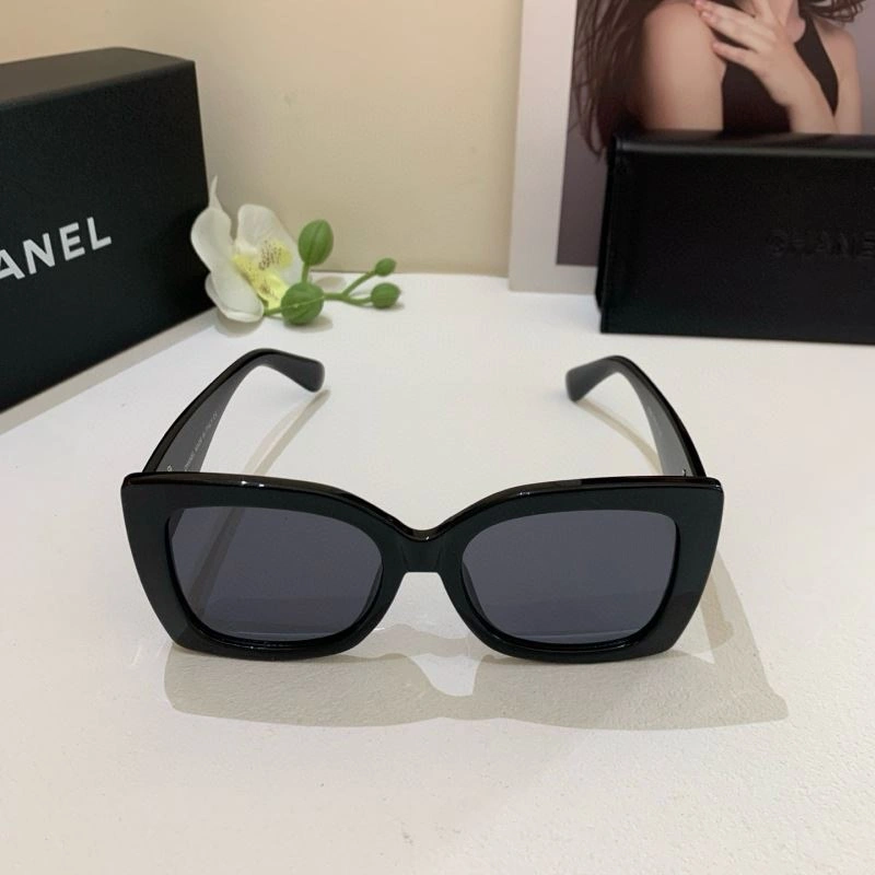 Contemporary Chanel Sunglasses 278088
