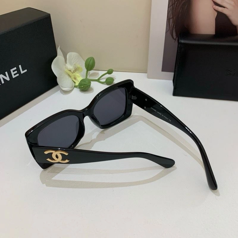 Contemporary Chanel Sunglasses 278088