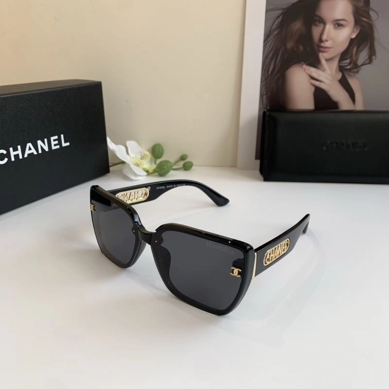 Chanel Sunglasses Sleek 278085