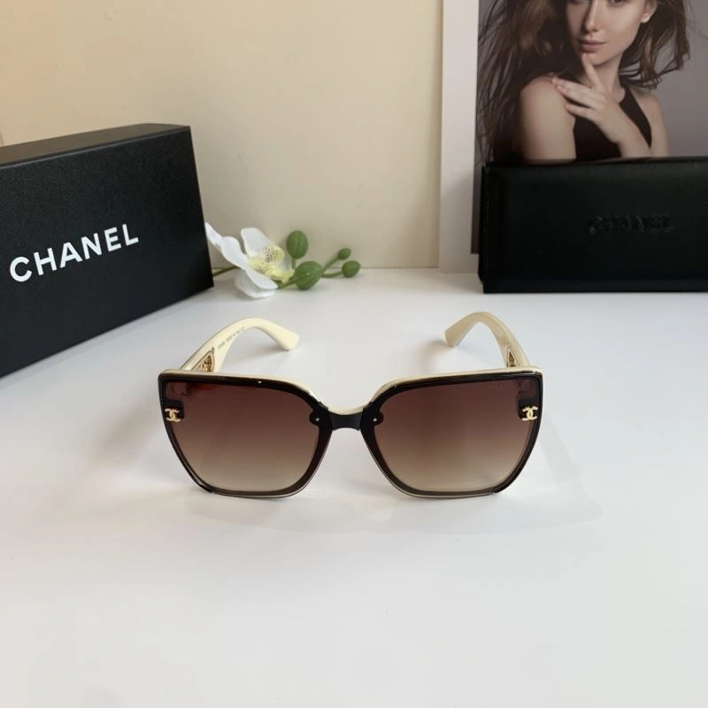 Chanel Sunglasses ZipUp 278084