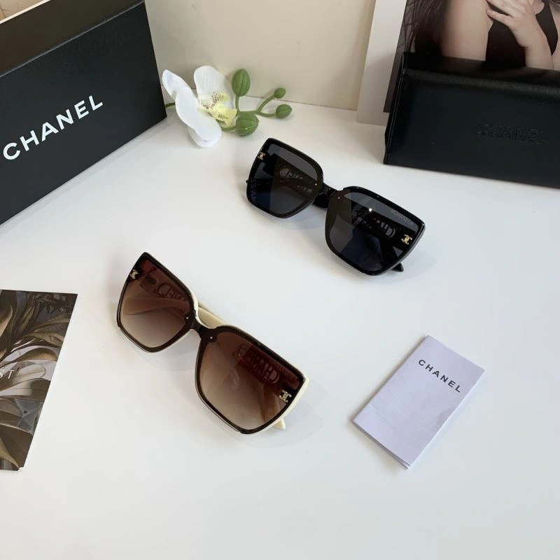 Chanel Sunglasses ZipUp 278084