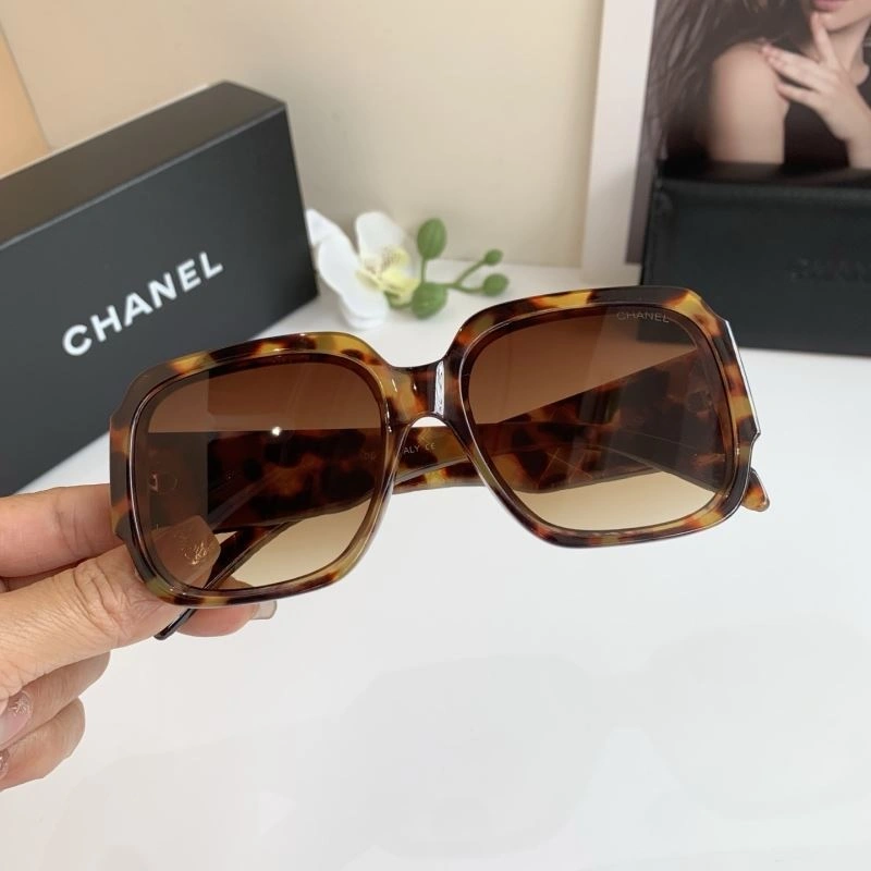 Stretchable Chanel Sunglasses 278081