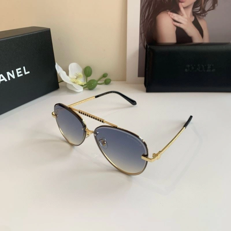 Breathable Chanel Sunglasses 278061