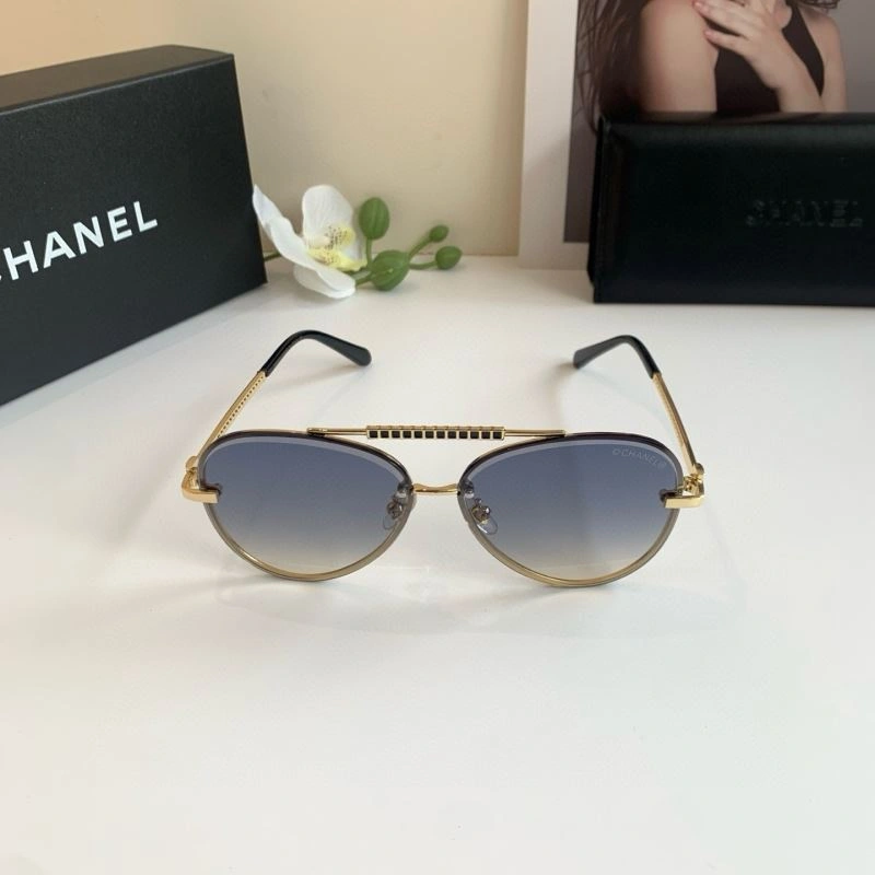 Breathable Chanel Sunglasses 278061