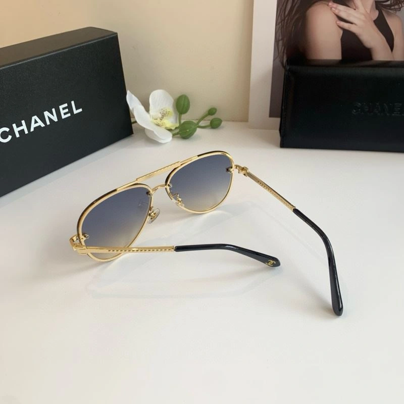 Breathable Chanel Sunglasses 278061