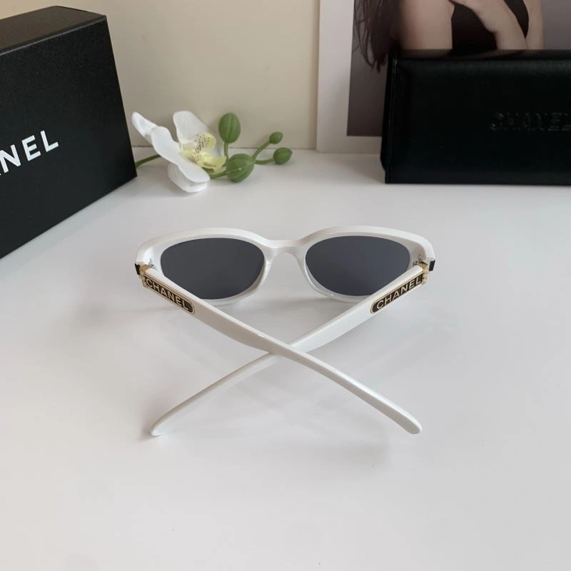 Chanel Sunglasses Chic 278069