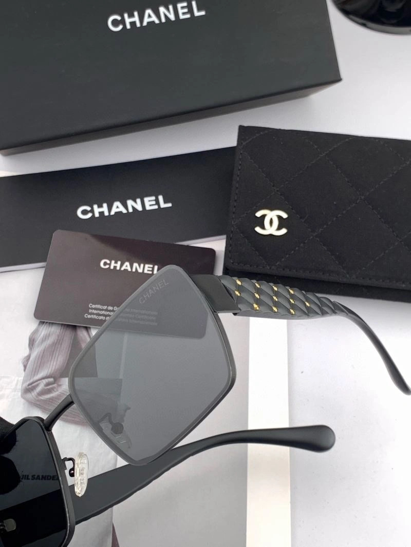 Chanel Sunglasses Modern 278066