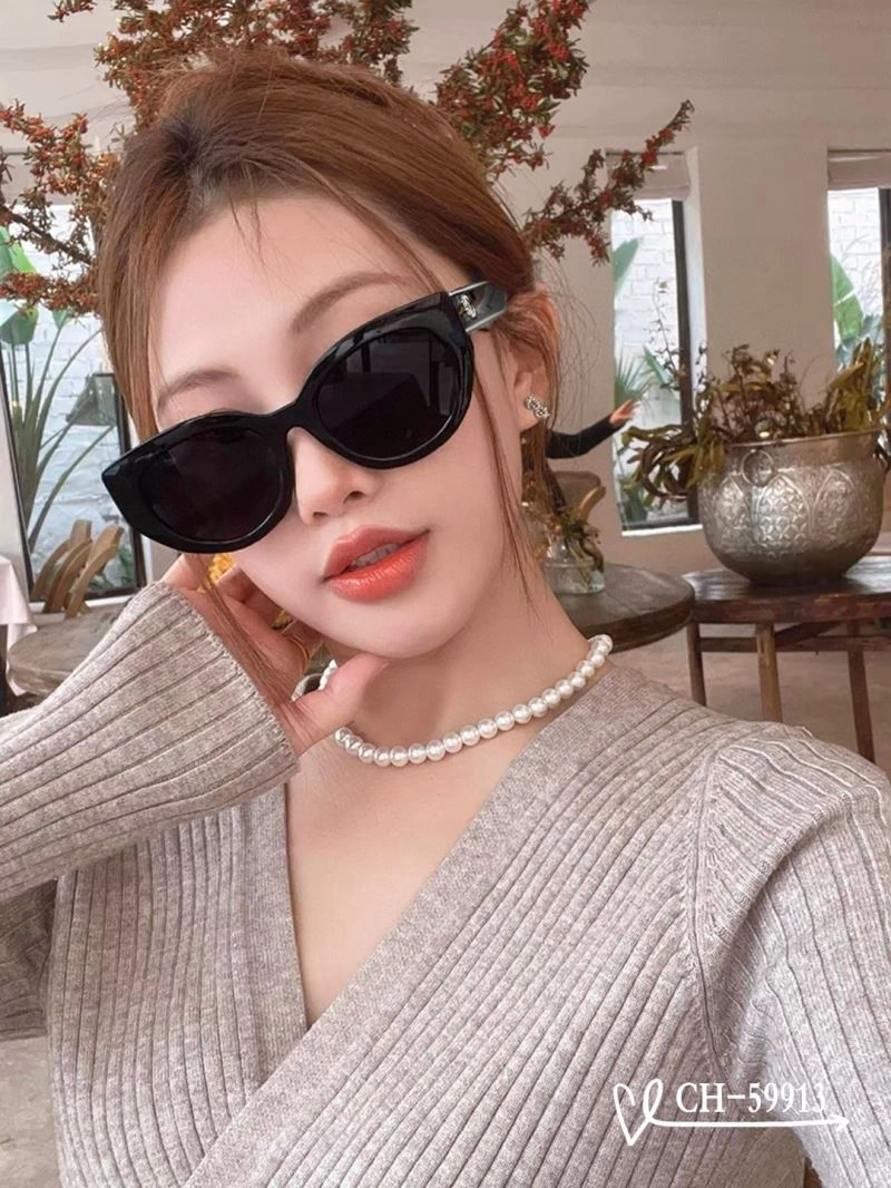 Practical Chanel Sunglasses 278075