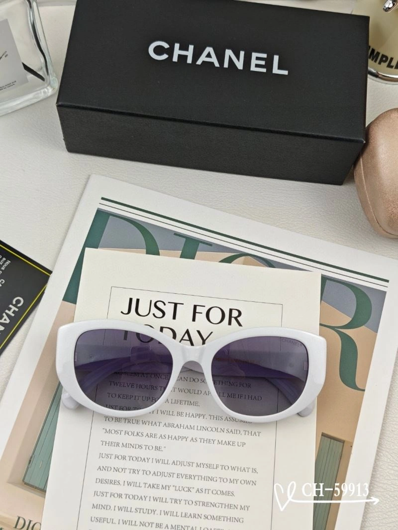 Practical Chanel Sunglasses 278075