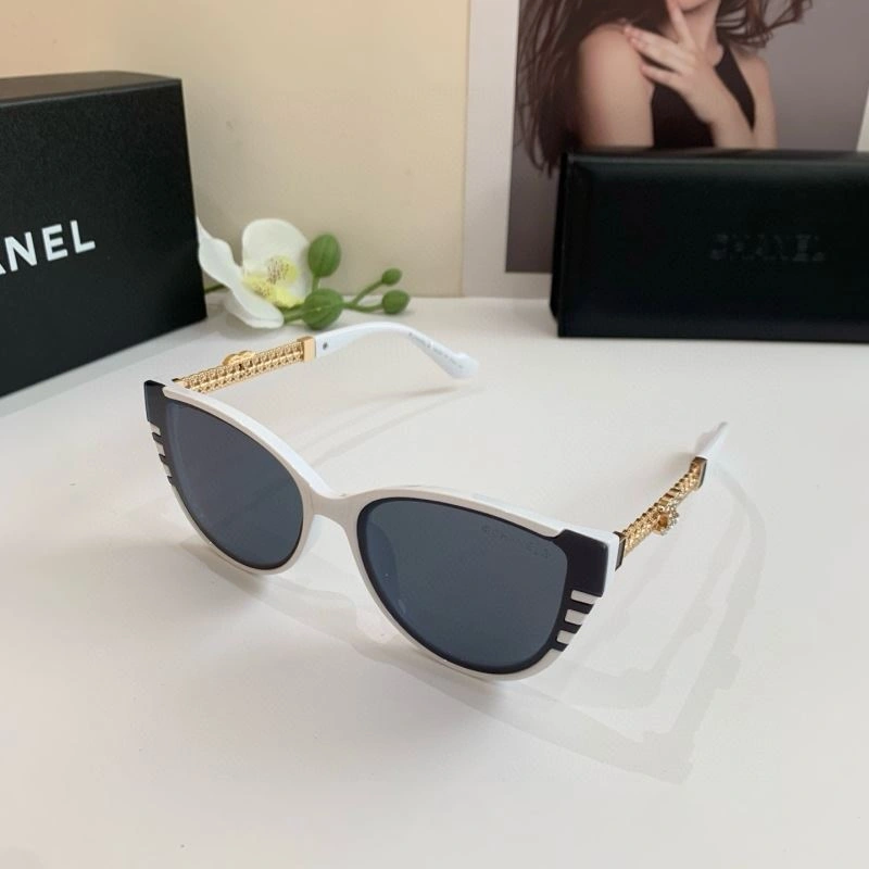 Chanel Sunglasses Snug 278057