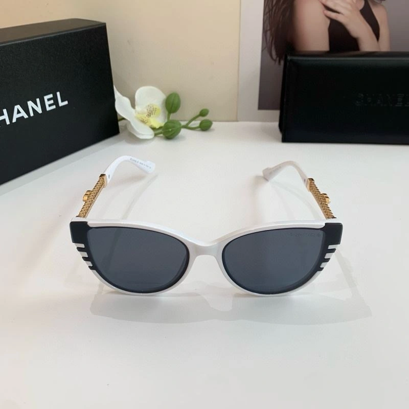 Chanel Sunglasses Snug 278057