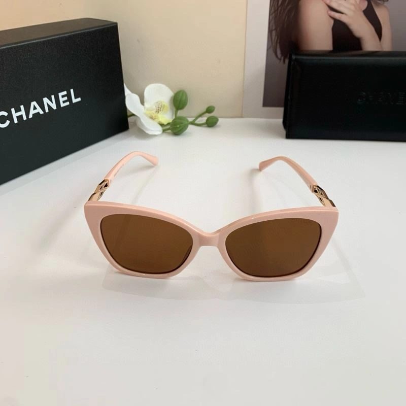 Chanel Sunglasses Casual 278051