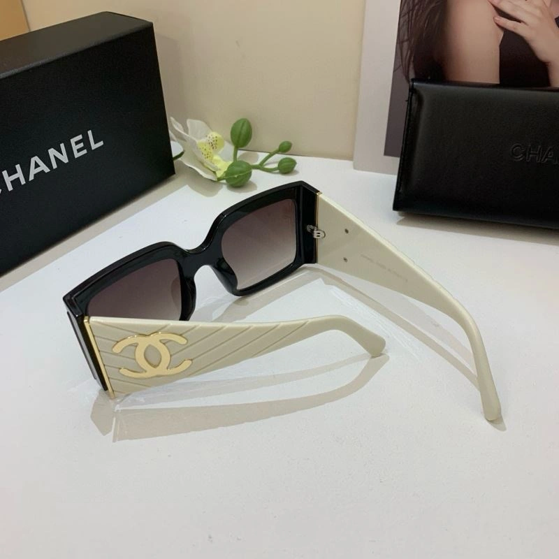 WaterResistant Chanel Sunglasses 278073