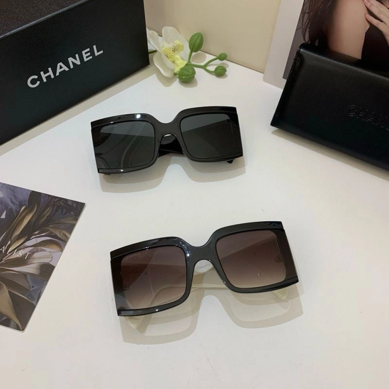 WaterResistant Chanel Sunglasses 278073