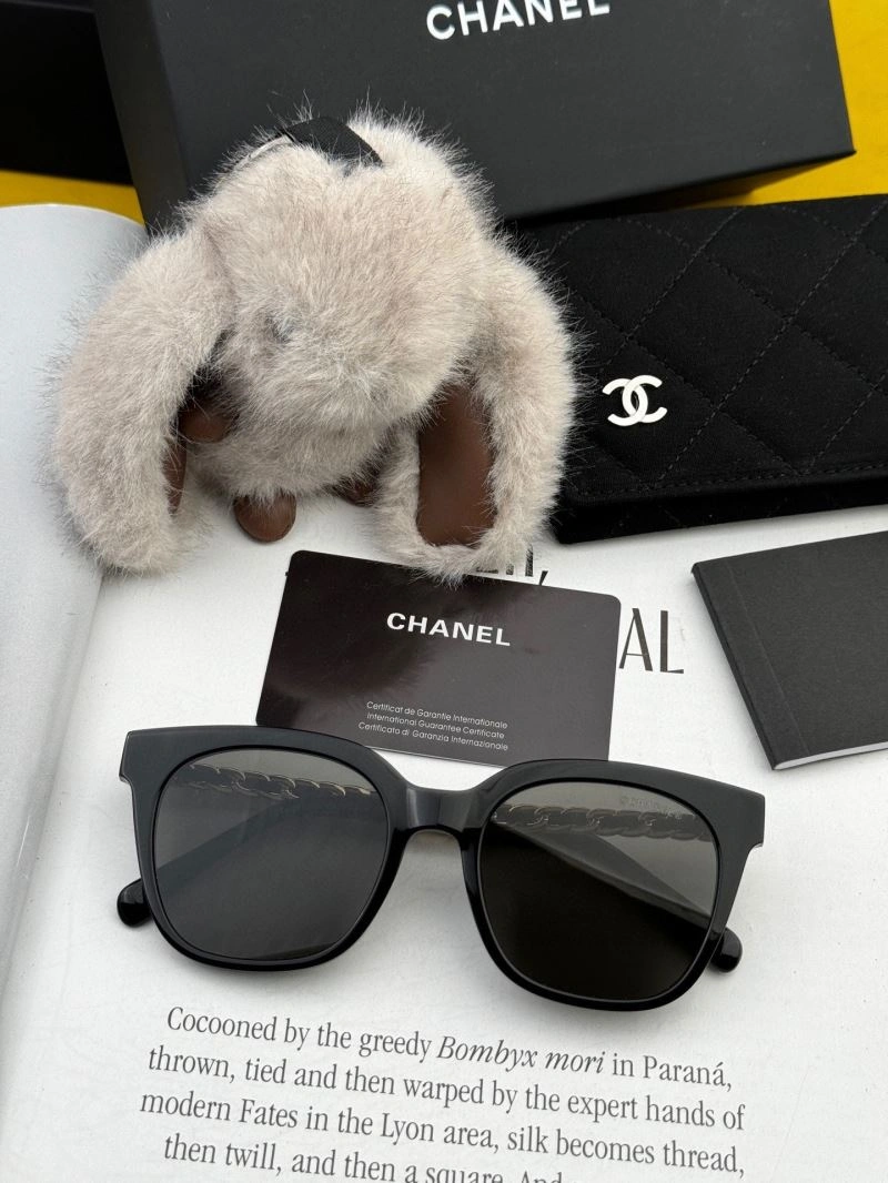 Chanel Sunglasses Refined 278049