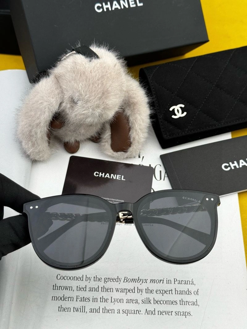 Chanel Sunglasses Functional 278065