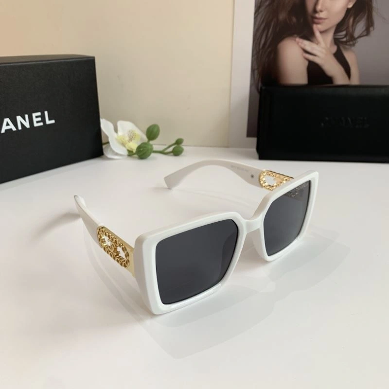Packable Chanel Sunglasses 278050