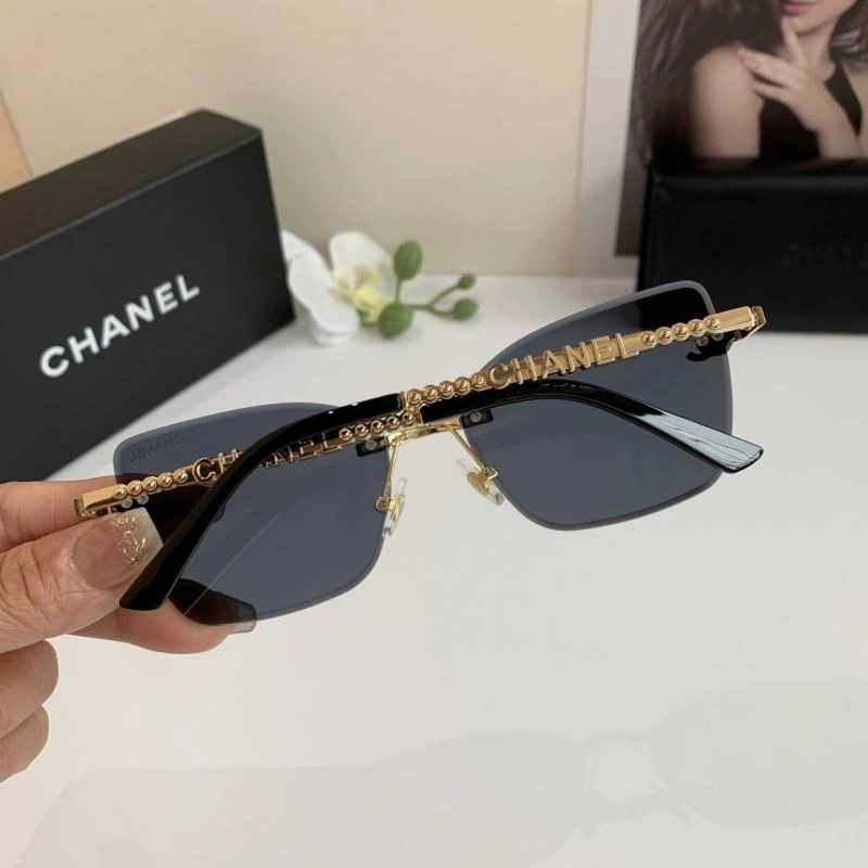 Chanel Sunglasses Unisex 278047