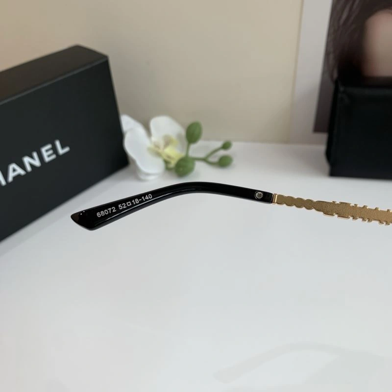 Chanel Sunglasses Unisex 278047