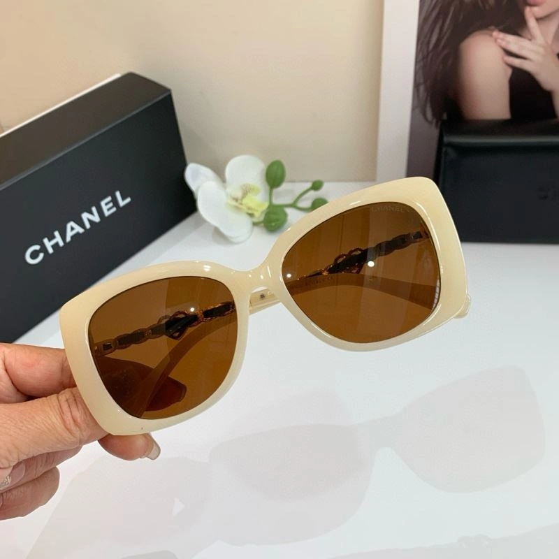 Vibrant Chanel Sunglasses 278044
