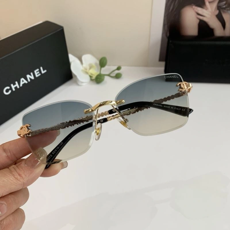TravelReady Chanel Sunglasses 278043