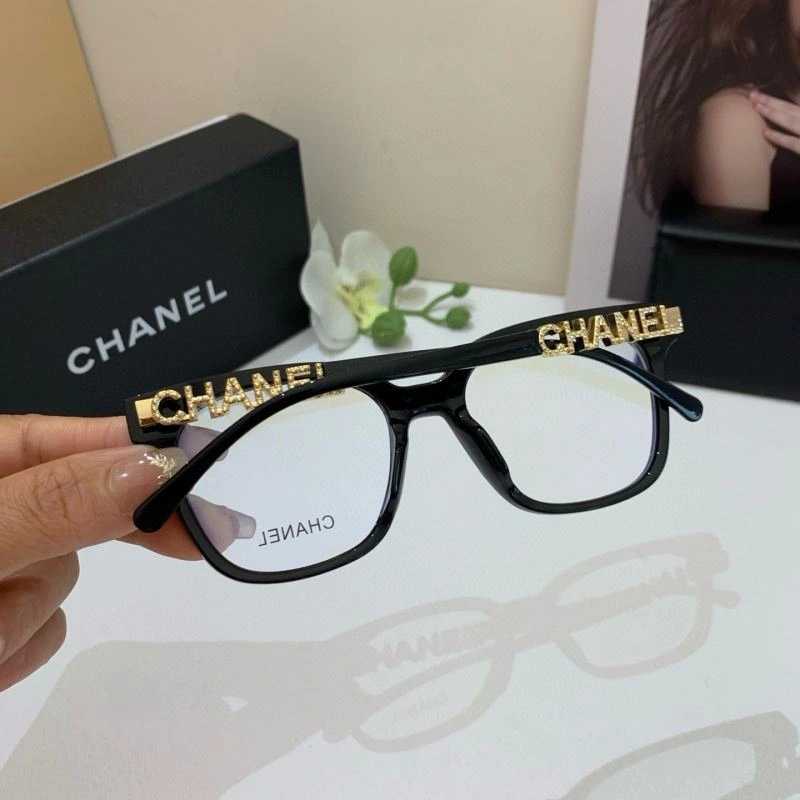 Chanel Sunglasses Sleek 278014