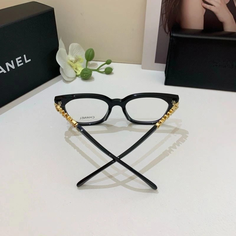 Chanel Sunglasses Sleek 278014