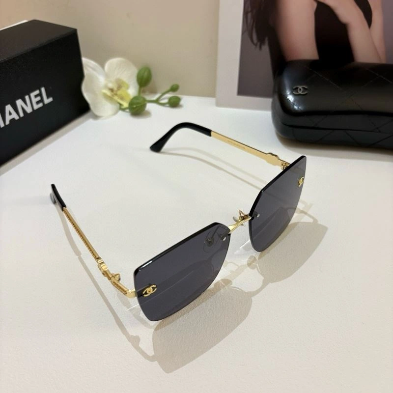 Chanel Sunglasses Unique 278022