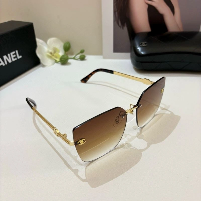 Chanel Sunglasses Snug 278023