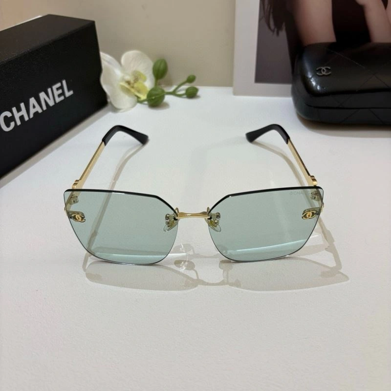 Breathable Chanel Sunglasses 278029