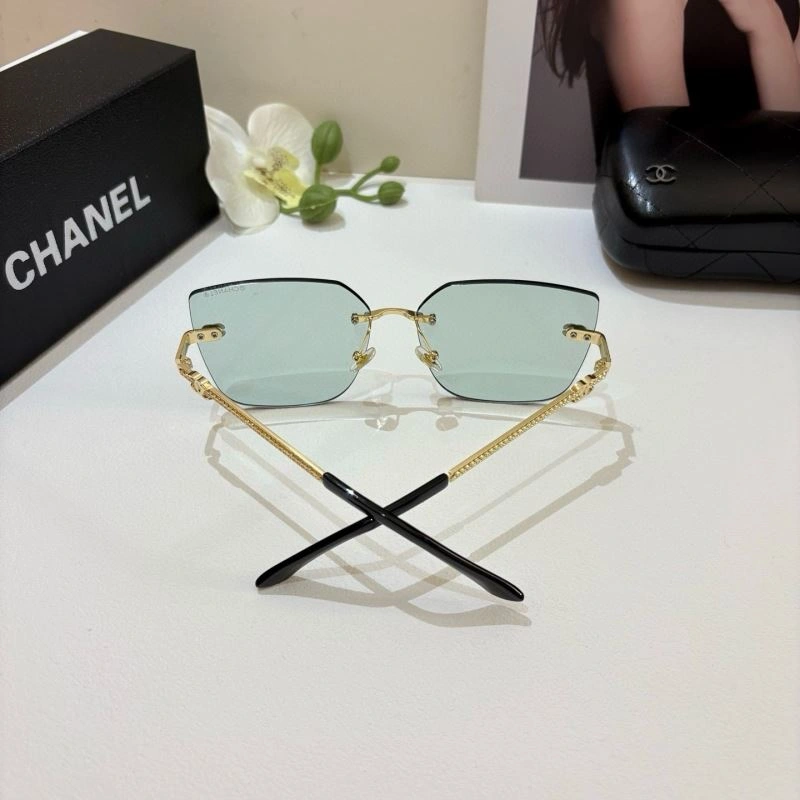 Breathable Chanel Sunglasses 278029