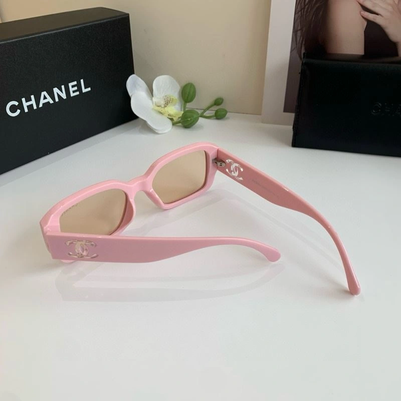 Classic Chanel Sunglasses 278027