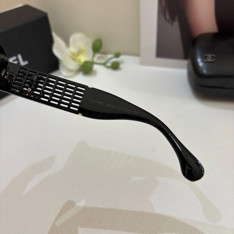 Chanel Sunglasses GoAnywhere 278012