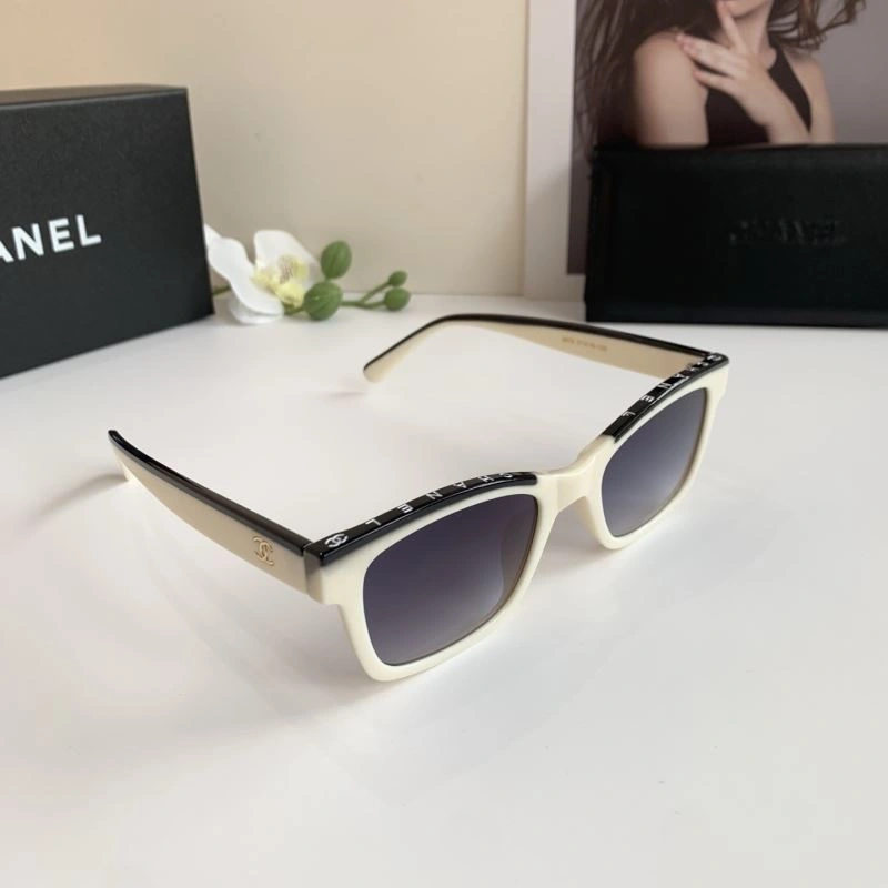 FreshLook Chanel Sunglasses 278015